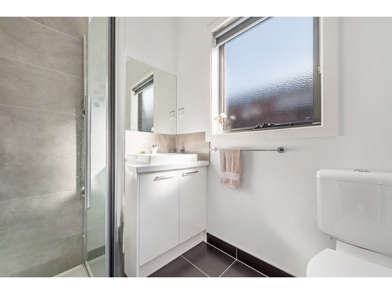 32 Travers Street, Craigieburn VIC 3064