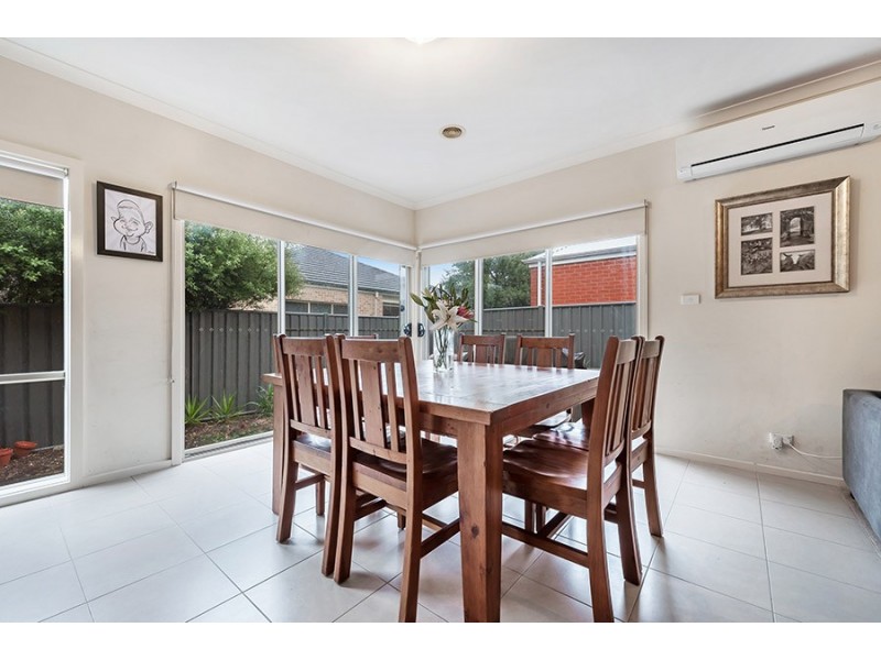 28 Riordan Crescent, Mernda VIC 3754