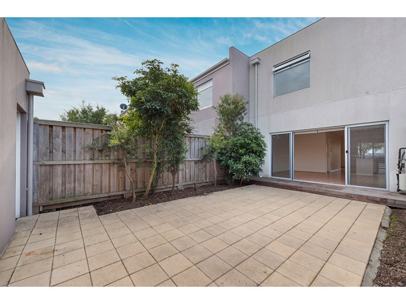 9/8 Moresby Court, Craigieburn VIC 3064