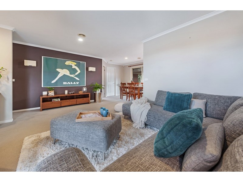 53 Riversdale Street, Craigieburn VIC 3064