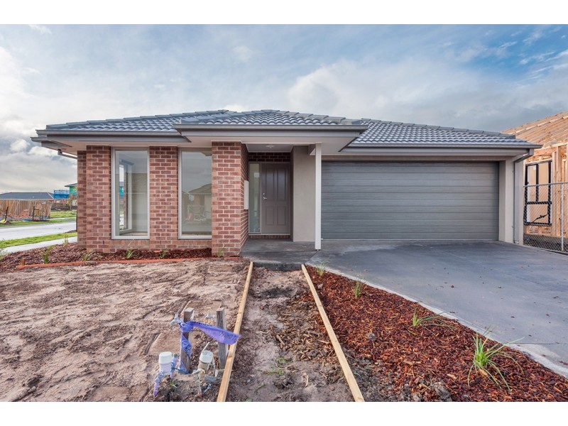 43 Mulgrave Boulevard, Kalkallo VIC 3064