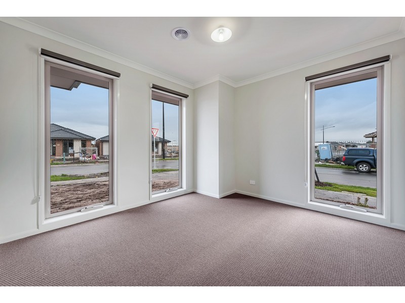 43 Mulgrave Boulevard, Kalkallo VIC 3064