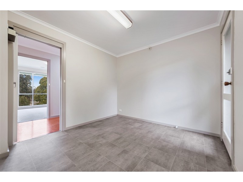 28 Blaxland Drive, Sunbury VIC 3429