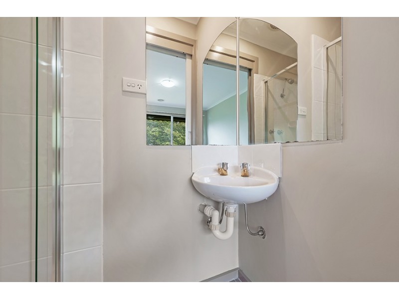 28 Blaxland Drive, Sunbury VIC 3429