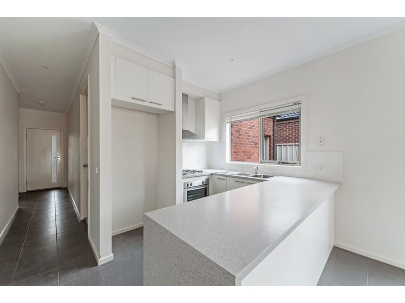 15 Pymble Gardens, Craigieburn VIC 3064