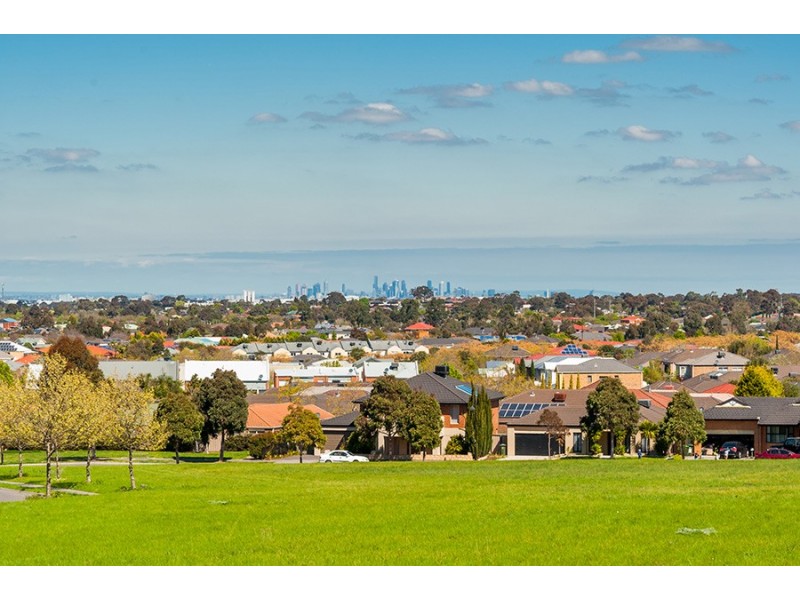 7 Royal Terrace, Craigieburn VIC 3064