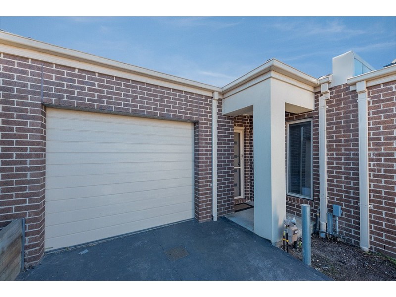 3/10 Leveque Loop, Craigieburn VIC 3064
