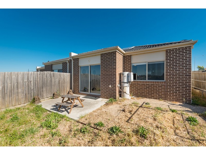 3/10 Leveque Loop, Craigieburn VIC 3064