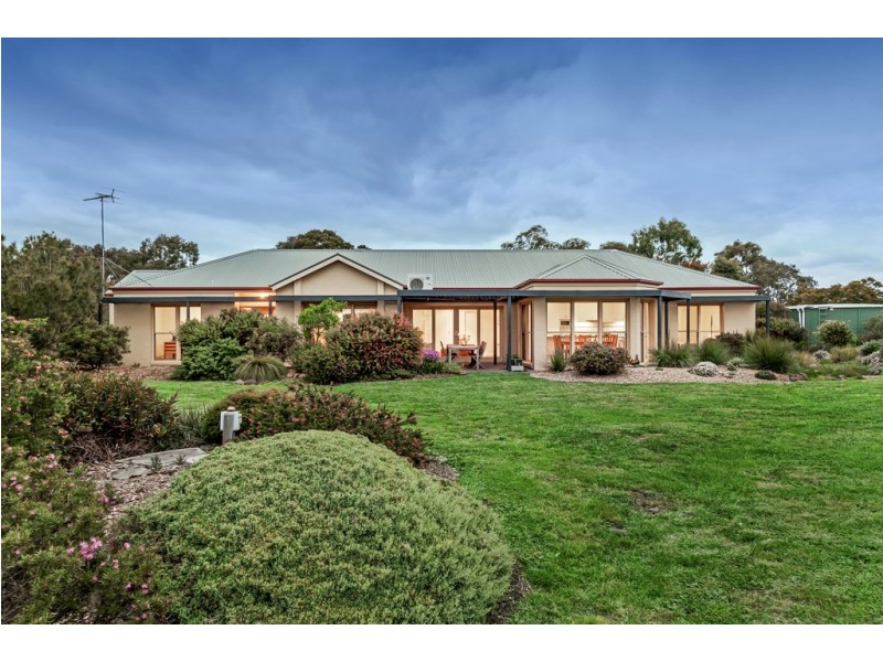 39 The Ridge, Oaklands Junction VIC 3063