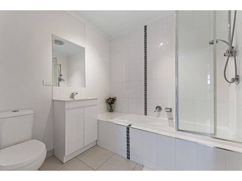 114 Bluebell Drive, Craigieburn VIC 3064