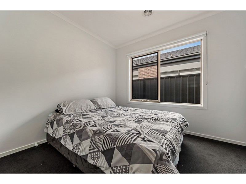 114 Bluebell Drive, Craigieburn VIC 3064