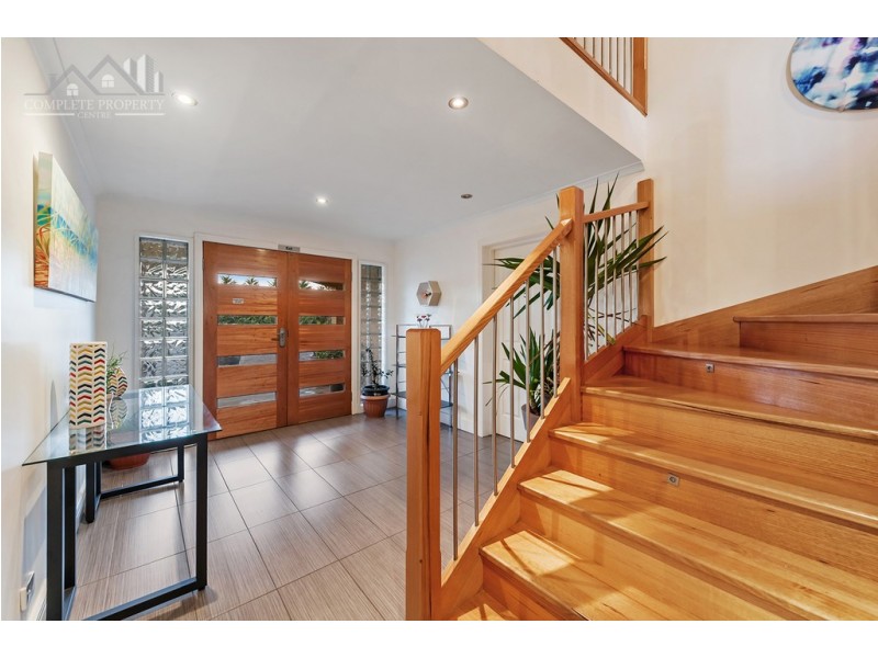 13 The Dress Circle, Oaklands Junction VIC 3063