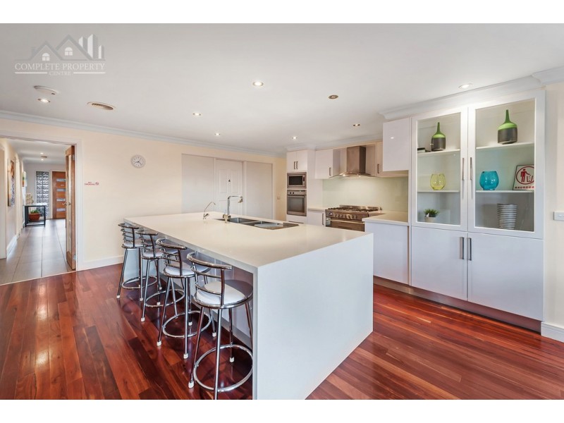 13 The Dress Circle, Oaklands Junction VIC 3063