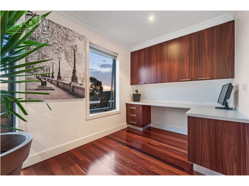 13 The Dress Circle, Oaklands Junction VIC 3063