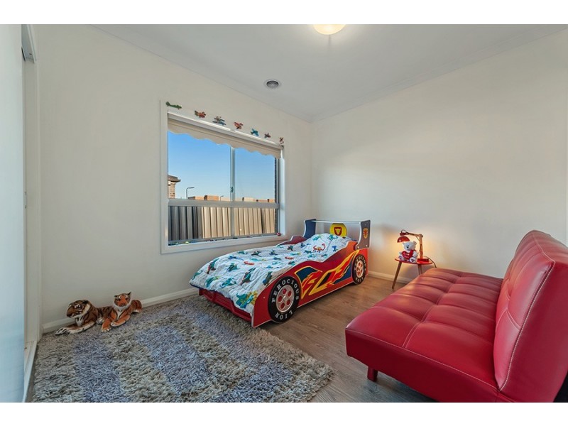 25 Gardner Terrace, Craigieburn VIC 3064