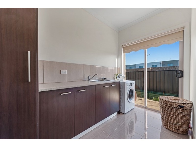 25 Gardner Terrace, Craigieburn VIC 3064
