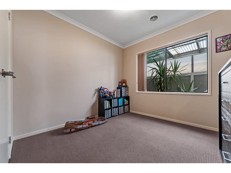 14 Cordyline Grove, Craigieburn VIC 3064