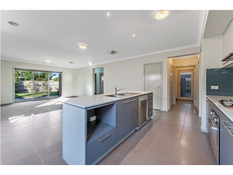 5 Buckland Hill Drive, Wallan VIC 3756