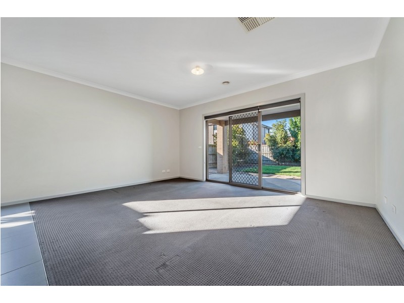 5 Buckland Hill Drive, Wallan VIC 3756