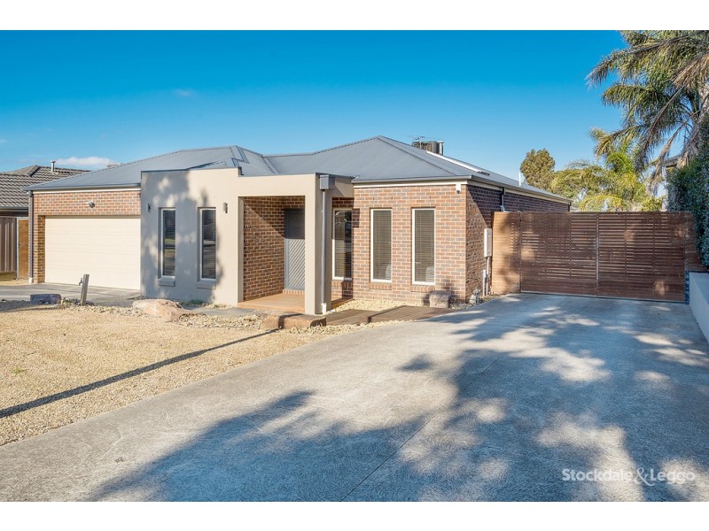 14 Discovery Close, Craigieburn VIC 3064