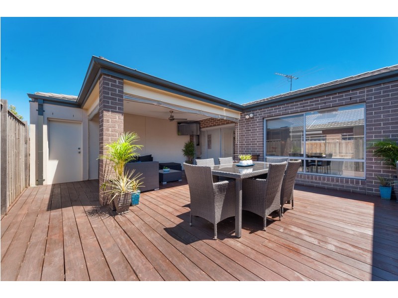 7 Buckland Hill Drive, Wallan VIC 3756