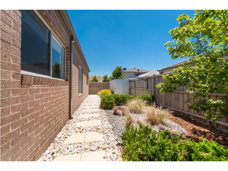 7 Buckland Hill Drive, Wallan VIC 3756