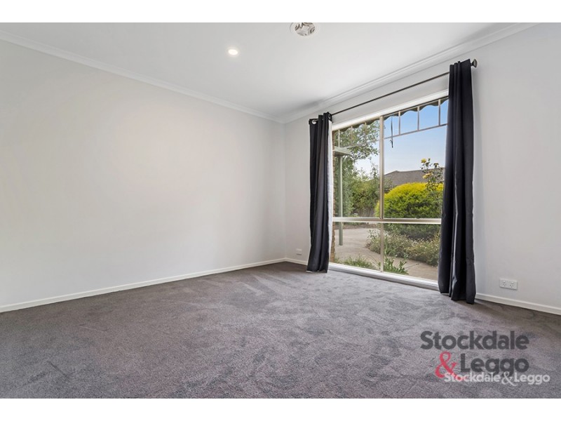 10 Yarck Court, Sunbury VIC 3429