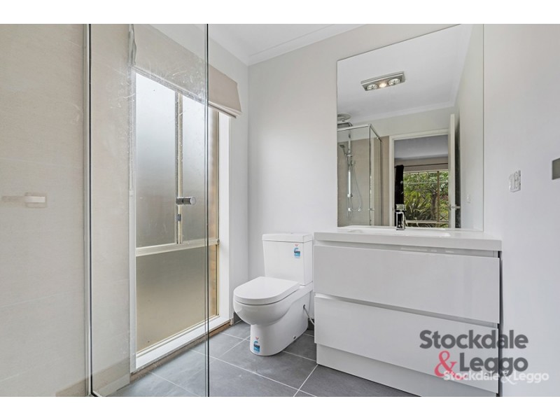 10 Yarck Court, Sunbury VIC 3429