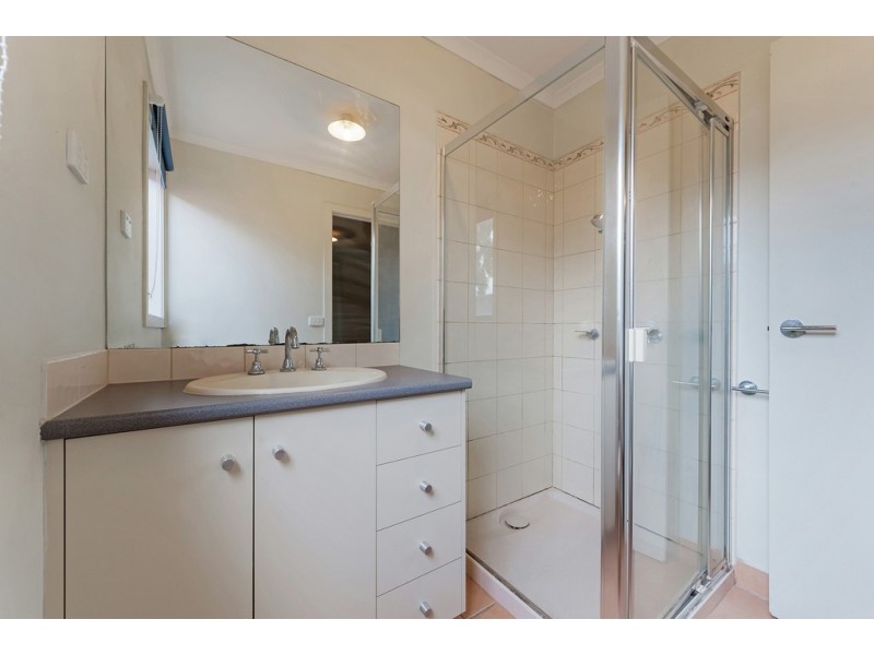 84 Mareeba Way, Craigieburn VIC 3064
