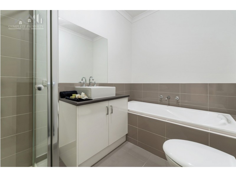 31A Pearl Drive, Craigieburn VIC 3064