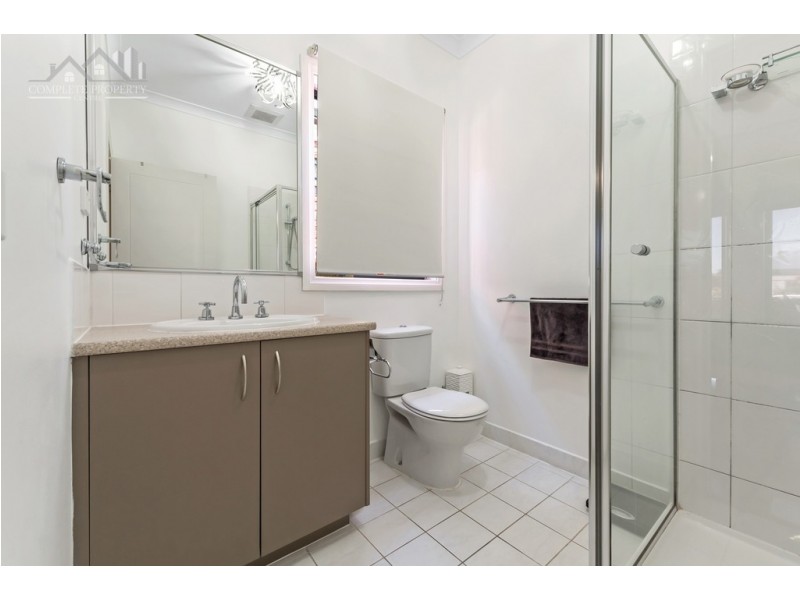 8 Middlesborough Drive, Craigieburn VIC 3064