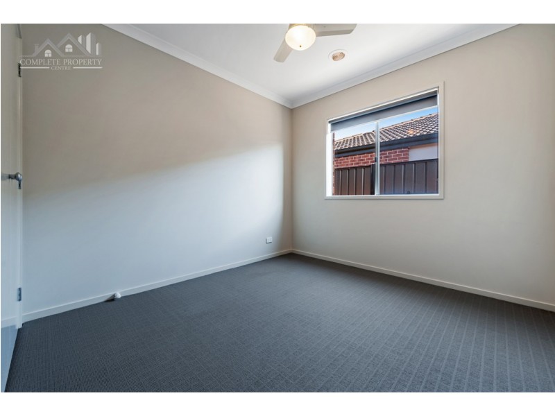 115 Moor Park Drive, Craigieburn VIC 3064