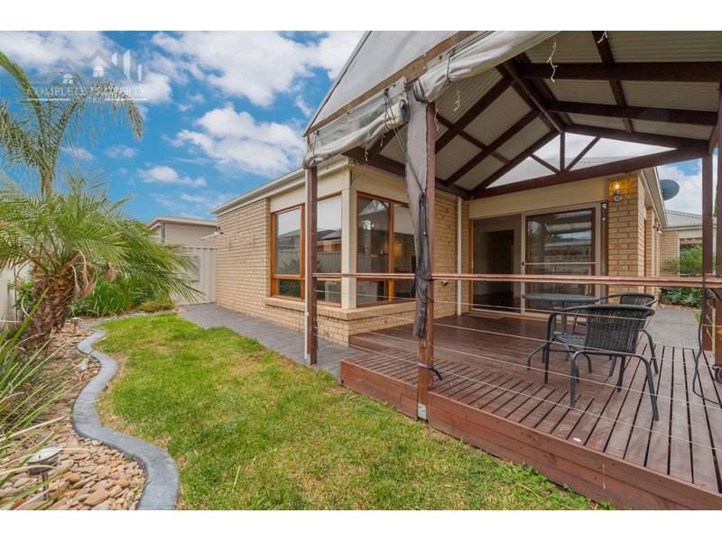 13 Long Island Circuit, Craigieburn VIC 3064