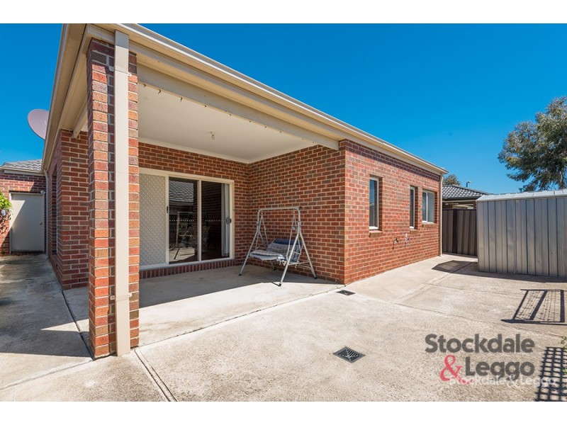 6 Wattletree Street, Craigieburn VIC 3064