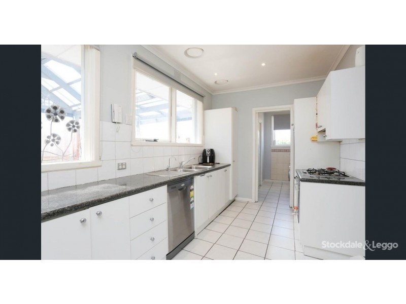 30 Hanson Road, Craigieburn VIC 3064