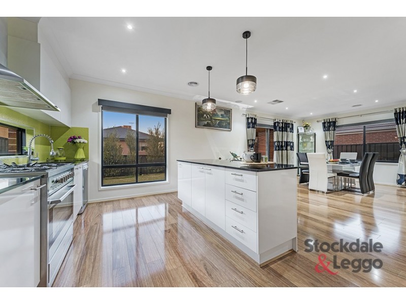 3 Nethercote Street, Craigieburn VIC 3064
