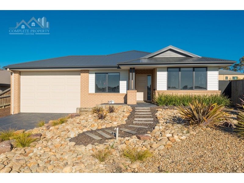 11 Yattarna Court, Broadford VIC 3658