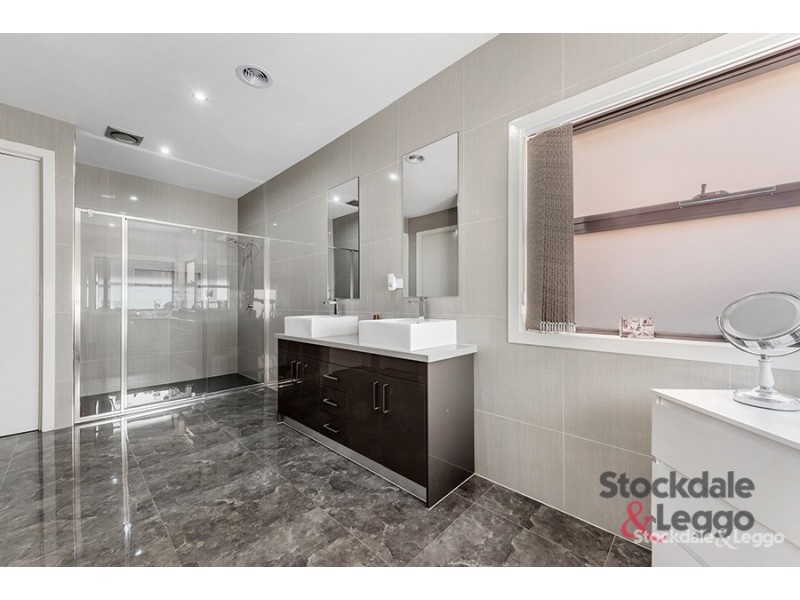 19 Palladium Circle, Beveridge VIC 3753