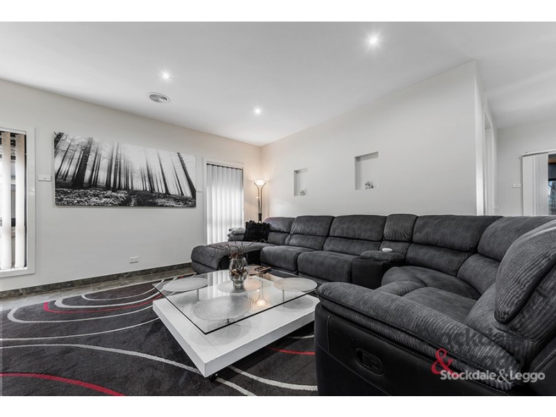 19 Palladium Circle, Beveridge VIC 3753