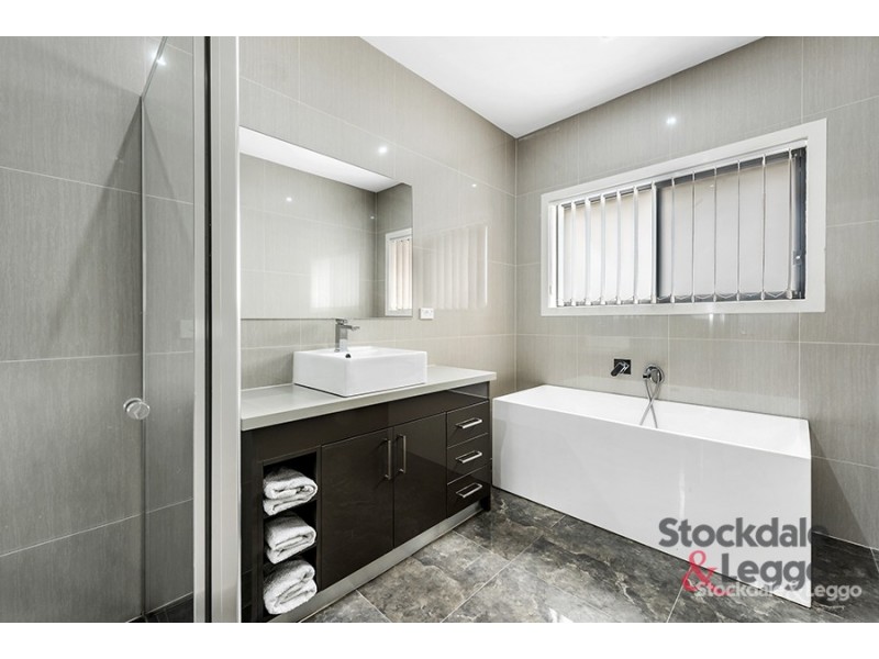 19 Palladium Circle, Beveridge VIC 3753