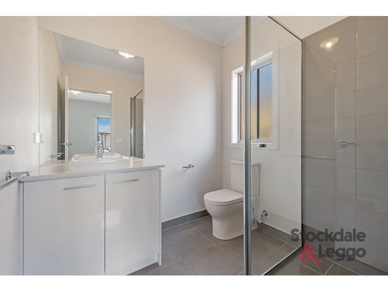 29 Latchford Drive, Mickleham VIC 3064