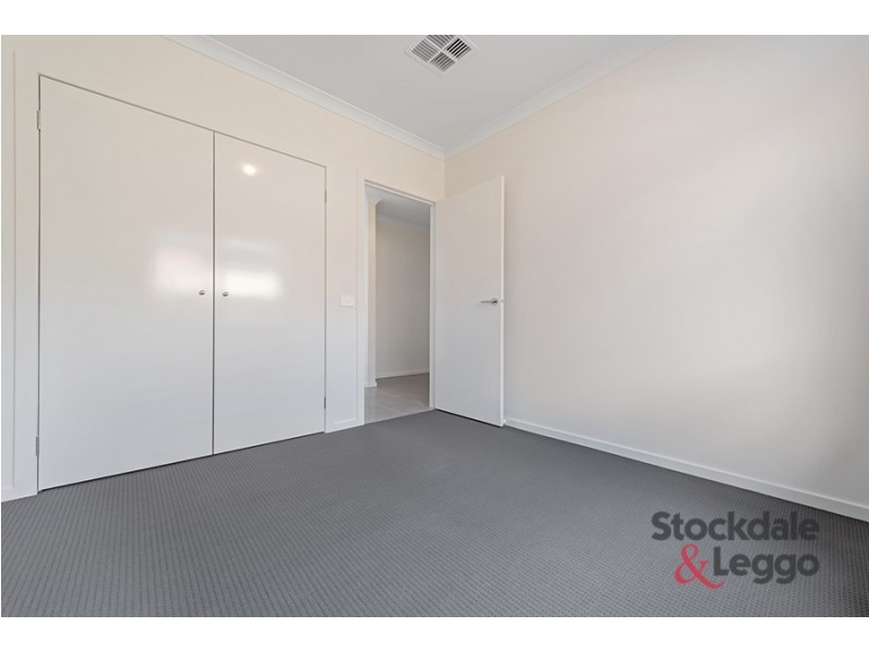 29 Latchford Drive, Mickleham VIC 3064