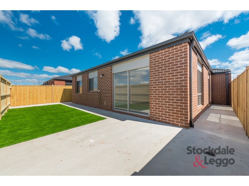 29 Latchford Drive, Mickleham VIC 3064