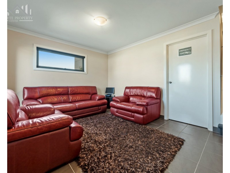 27 Baltrum Drive, Wollert VIC 3750