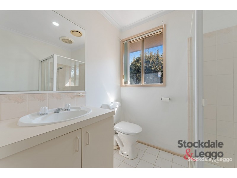 67 Yarcombe Crescent, Craigieburn VIC 3064