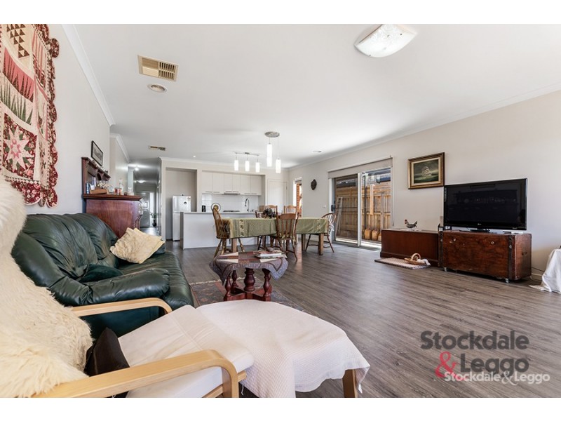 21 Palladium Circle, Beveridge VIC 3753