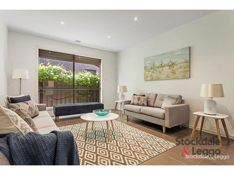7 Meadow Street, Craigieburn VIC 3064
