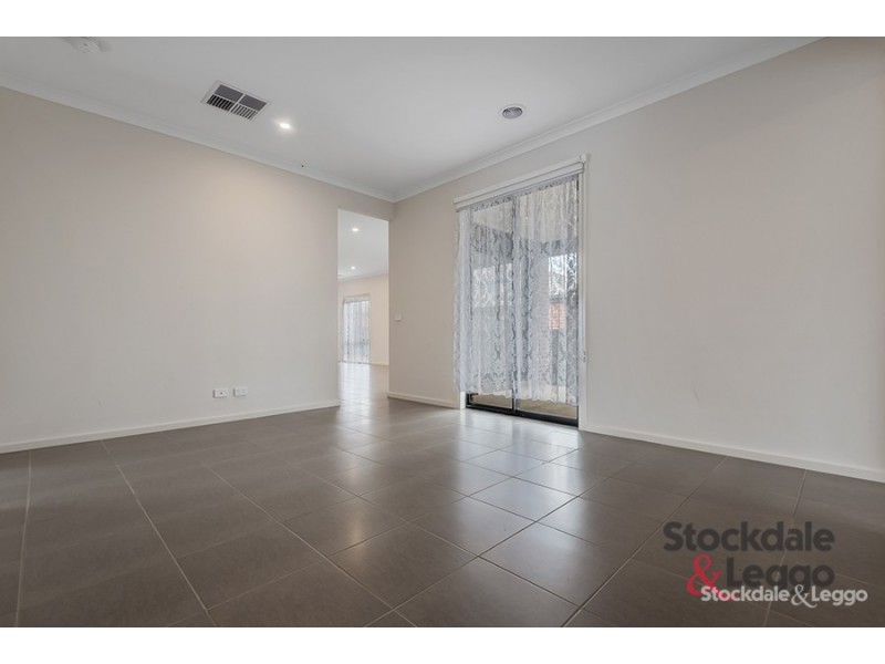 6 Orange Road, Kalkallo VIC 3064