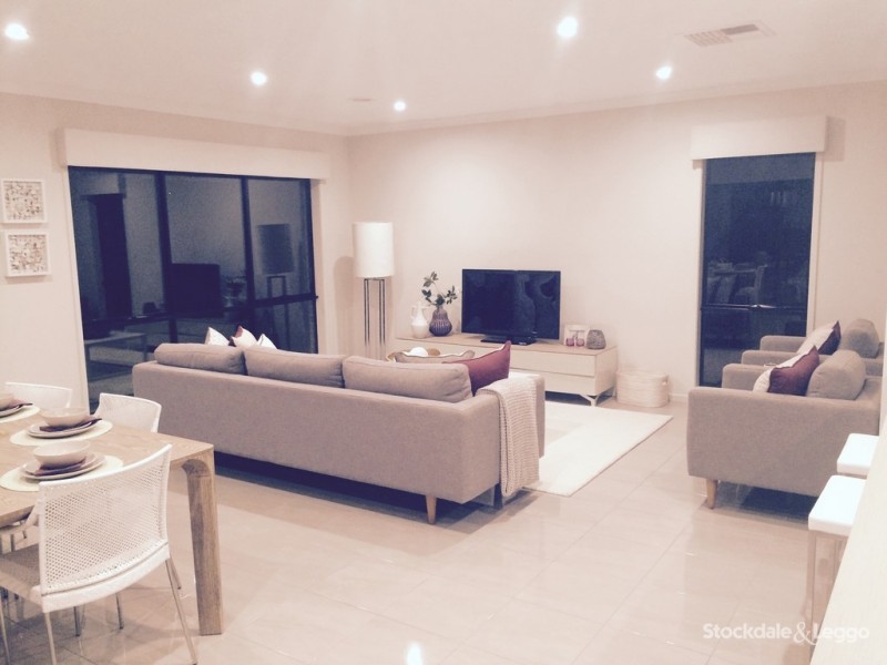 42 Fletcher Road, Craigieburn VIC 3064