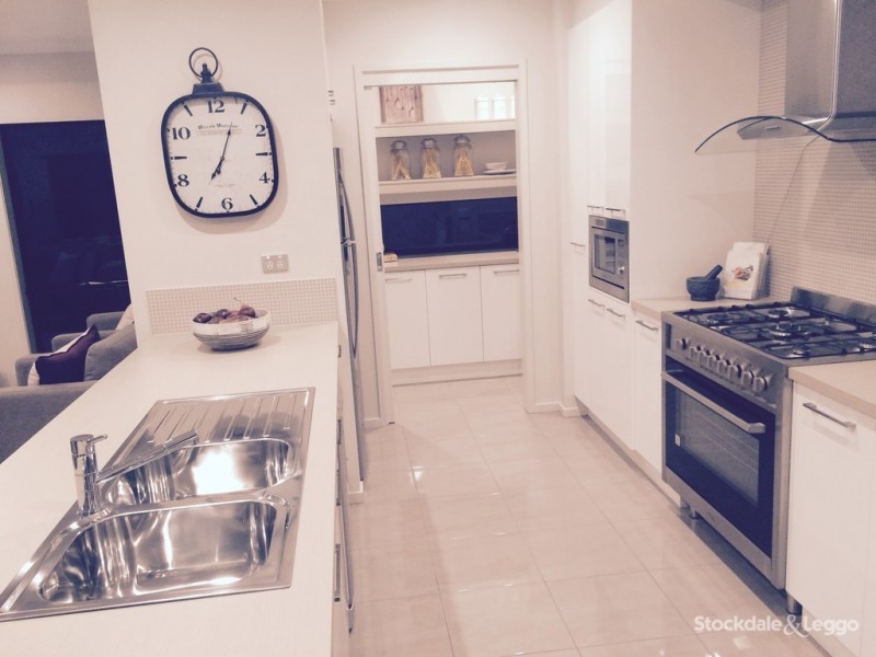 42 Fletcher Road, Craigieburn VIC 3064